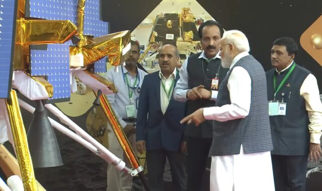 Chandrayaan-3: PM Modi becomes emotional after seeing the hard work and achievement of ISRO scientists