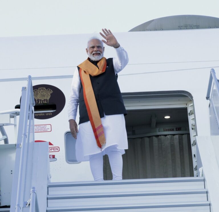 PM Modi arrives in Bangalore: Prime Minister to interact with ISRO scientists