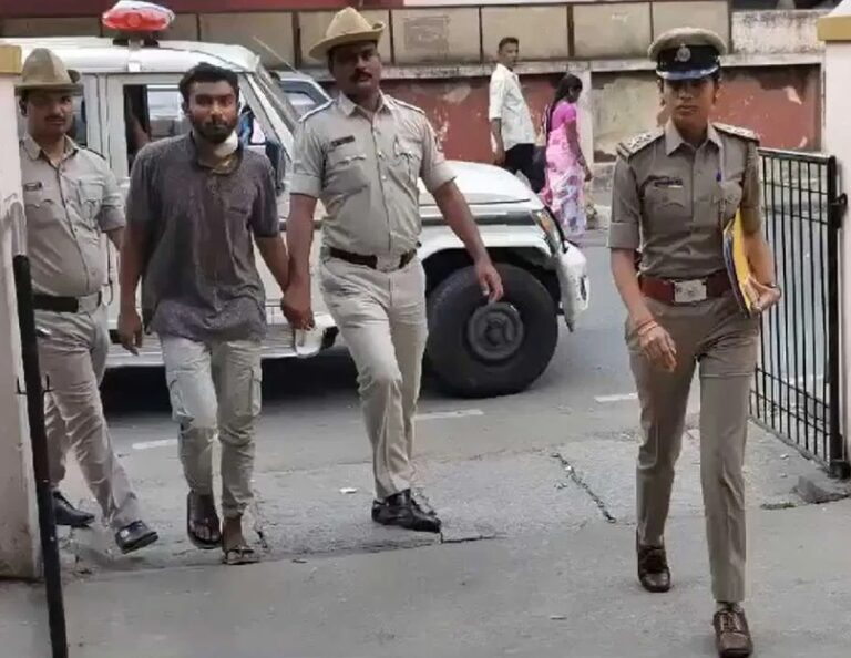 Suspected Terrorist Junaid's accomplice arrested in Bangalore