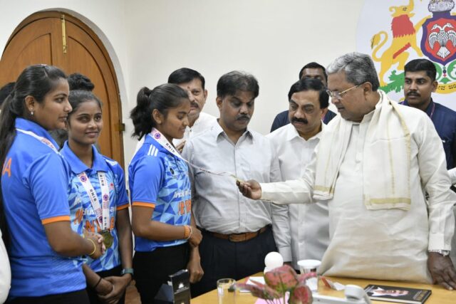 Karnataka CM congratulated India's blind women's cricket team for winning gold medal