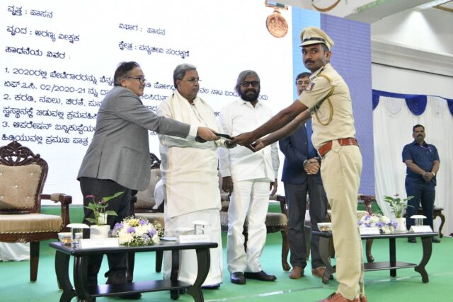 Karnataka | Man-Animal conflicts must be prevented: Chief Minister Siddaramaiah instructs forest department officials Karnataka | Man-Animal conflicts must be prevented: Chief Minister Siddaramaiah instructs forest department officials