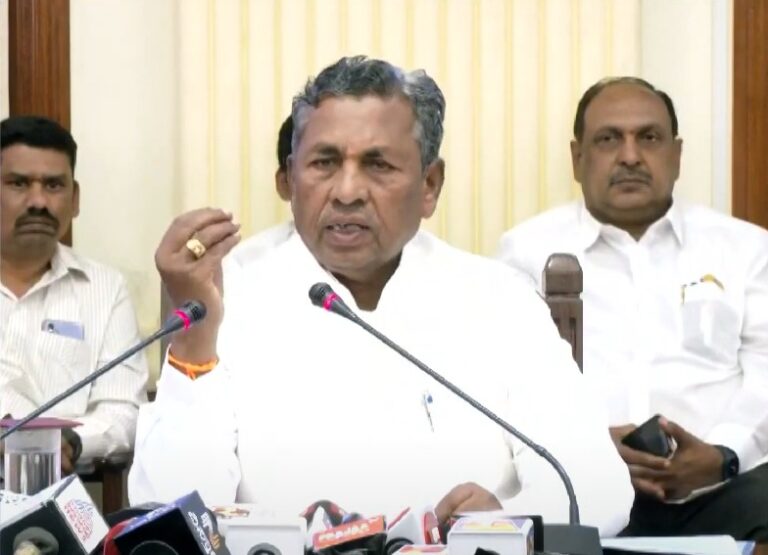 Karnataka: Rice instead of money for drought-affected taluka: Muniyappa