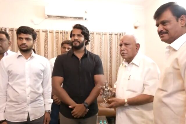 JDS BJP Alliance | Nikhil Kumaraswamy met and bowed to BS Yeddyurappa