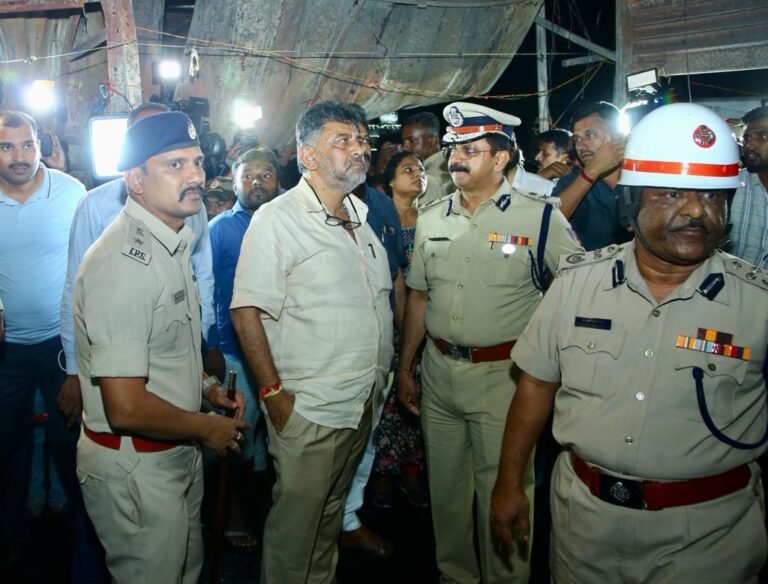 Attibele | Death toll increased to 13, Karnataka Government announces ₹ 5 lakh compensation to families of deceased died in fireworks disaster: DCM DK Shivakumar