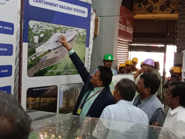 Bengaluru | Railway Board Member Inspects redevelopment works of Yeshavantpur and Cantonment railway stations
