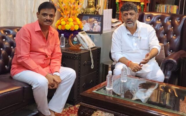 DCM DK Shivakumar | If he had asked for the visit, I would have granted it, there was no need to create a scene with Muniratna DCM DK Shivakumar | If he had asked for the visit, I would have granted it, there was no need to create a scene with Muniratna