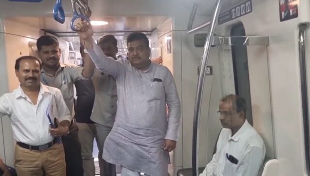 Namma Metro | Karnataka Minister MB Patil traveled in 'Metro' to Kengeri to atttend Private Function