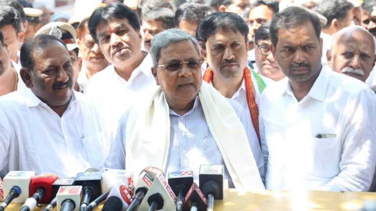Kumaraswamy Vs Siddaramaiah | HD Kumaraswamy is a Political Villain: Chief Minister Siddaramaiah