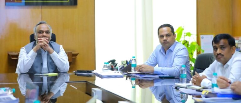 Karnataka RDPR Minister Priyank Kharge | Inspection of 533 village and 57 multi-village pipe connection works started: Action based on public complaint