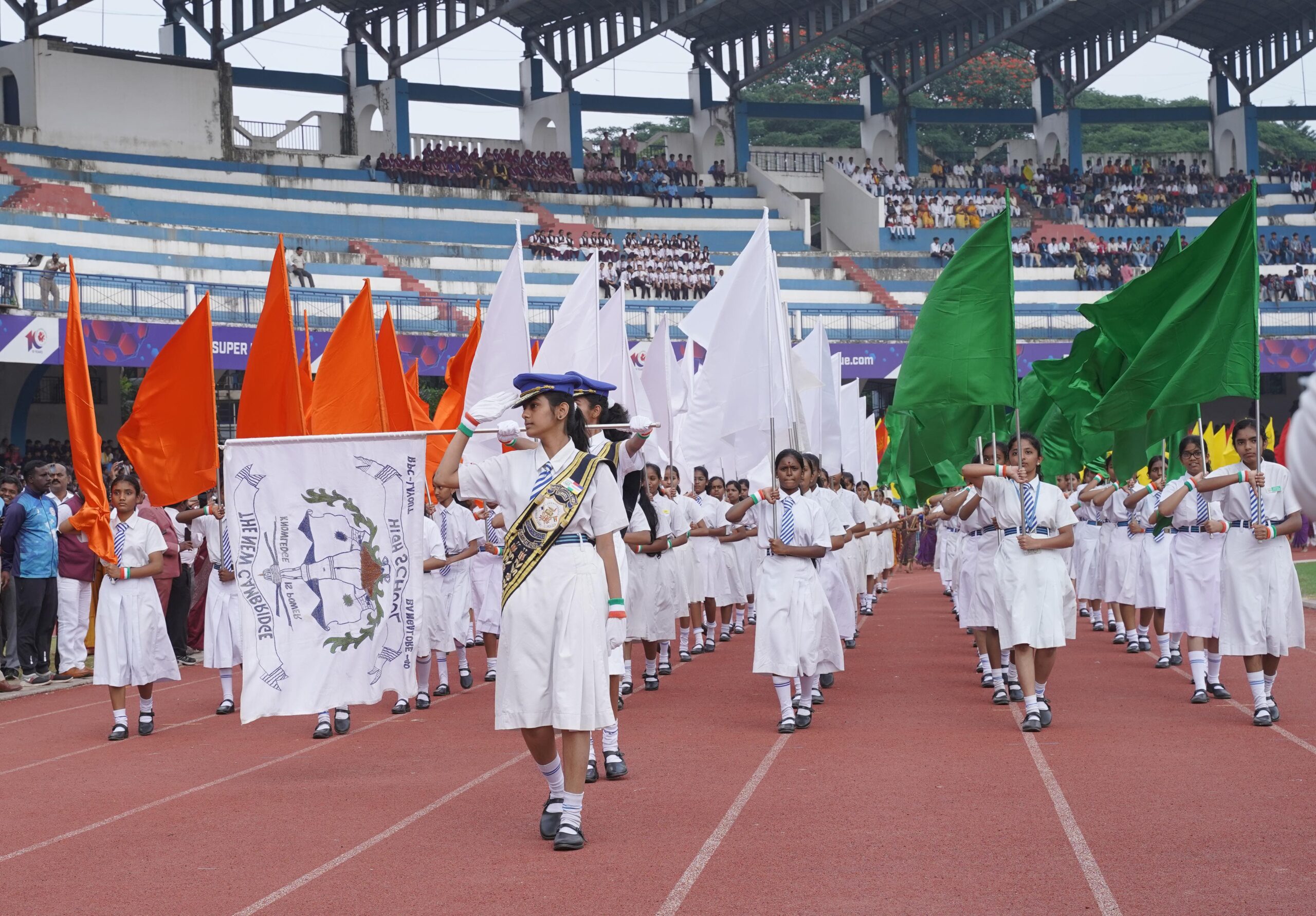 Karnataka Rajyotsava celebration | ಸರ್ಕಾರಿ ಶಾಲೆಗಳಿಗೆ ಉಚಿತ ವಿದ್ಯುತ್ ಹಾಗು ಕುಡಿಯುವ ನೀರು: ಮುಖ್ಯಮಂತ್ರಿ ಸಿದ್ದರಾಮಯ್ಯ ಘೋಷಣೆ 3 Karnataka Rajyotsava celebration Chief Minister Siddaramaiah announced free electricity and drinking water for government schools