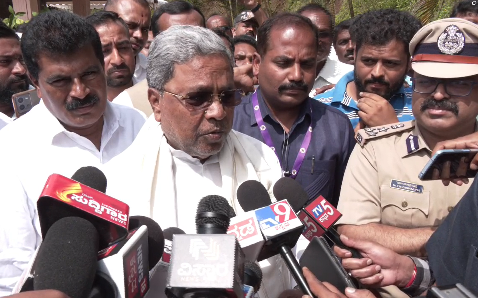 Our MLAs are strong, BJP's efforts will fail: Karnataka CM Siddaramaiah