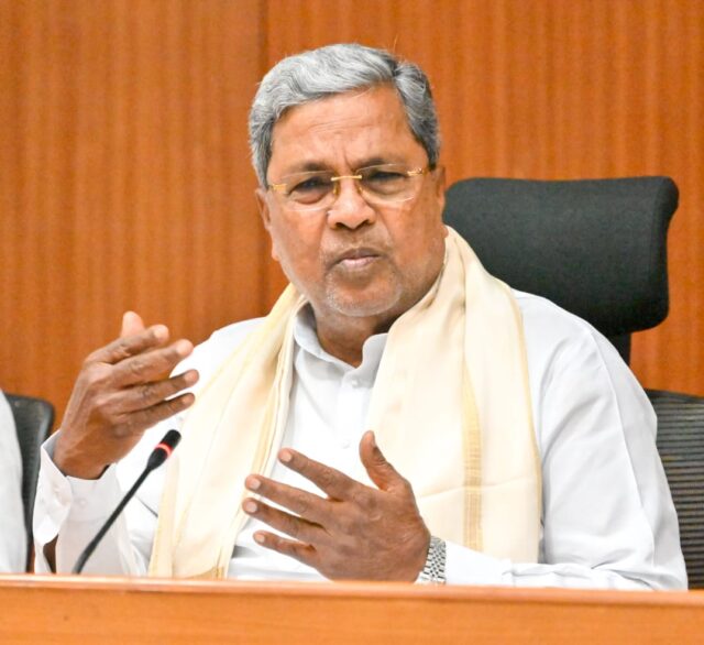 CM Siddaramaiah instructs to take action for distribution of drought relief for farmers within next week