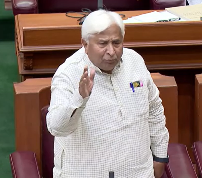 Scrutiny to name Hubli-Dharwad airports as Sangolli Rayanna, Belagavi airport as Kittur Chennamma: Minister HK Patil | ಹುಬ್ಬಳ್ಳಿ-ಧಾರವಾಡ ವಿಮಾನ ನಿಲ್ದಾಣಗಳಿಗೆ ಸಂಗೊಳ್ಳಿ ರಾಯಣ್ಣ, ಬೆಳಗಾವಿಯ ನಿಲ್ದಾಣಗಳಿಗೆ ಕಿತ್ತೂರು ಚೆನ್ನಮ್ಮ ಹೆಸರಿಡಲು ಪರಿಶೀಲನೆ: ಸಚಿವ ಎಚ್.ಕೆ.ಪಾಟೀಲ್ 1 "Legislative Assembly Should Not Become a Factory of Fake News," Says HK Patil