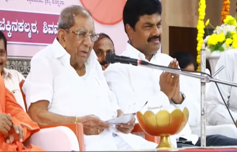 Congress MLA Shamanur Shivshankarappa calls for vote for BJP MP BY Raghavendra| ಸಂಸದ ಬಿ.ವೈ ರಾಘವೇಂದ್ರ ಅವರನ್ನು ಮತ್ತೆ ಗೆಲ್ಲಿಸಿ: ಕಾಂಗ್ರೆಸ್ ಶಾಸಕ ಶಾಮನೂರು ಶಿವಶಂಕರಪ್ಪ ಕರೆ 5 Congress MLA Shamanur Shivshankarappa calls for vote for BJP MP BY Raghavendra