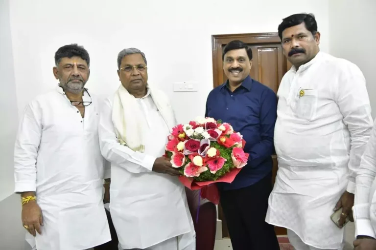 ಸಿಎಂ, ಡಿಸಿಎಂರನ್ನು ಭೇಟಿಯಾಗಿ ಚರ್ಚಿಸಿದ KRPP ಶಾಸಕ ಗಾಲಿ ಜನಾರ್ದನ ರೆಡ್ಡಿ