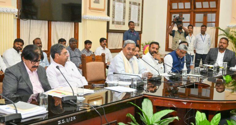 Ours is a socially committed government: Chief Minister Siddaramaiah| ನಮ್ಮದು ಸಾಮಾಜಿಕ ಬದ್ಧತೆಯುಳ್ಳ ಸರ್ಕಾರ: ಮುಖ್ಯ ಮಂತ್ರಿ ಸಿದ್ದರಾಮಯ್ಯ 9 Ours is a socially committed government Chief Minister Siddaramaiah