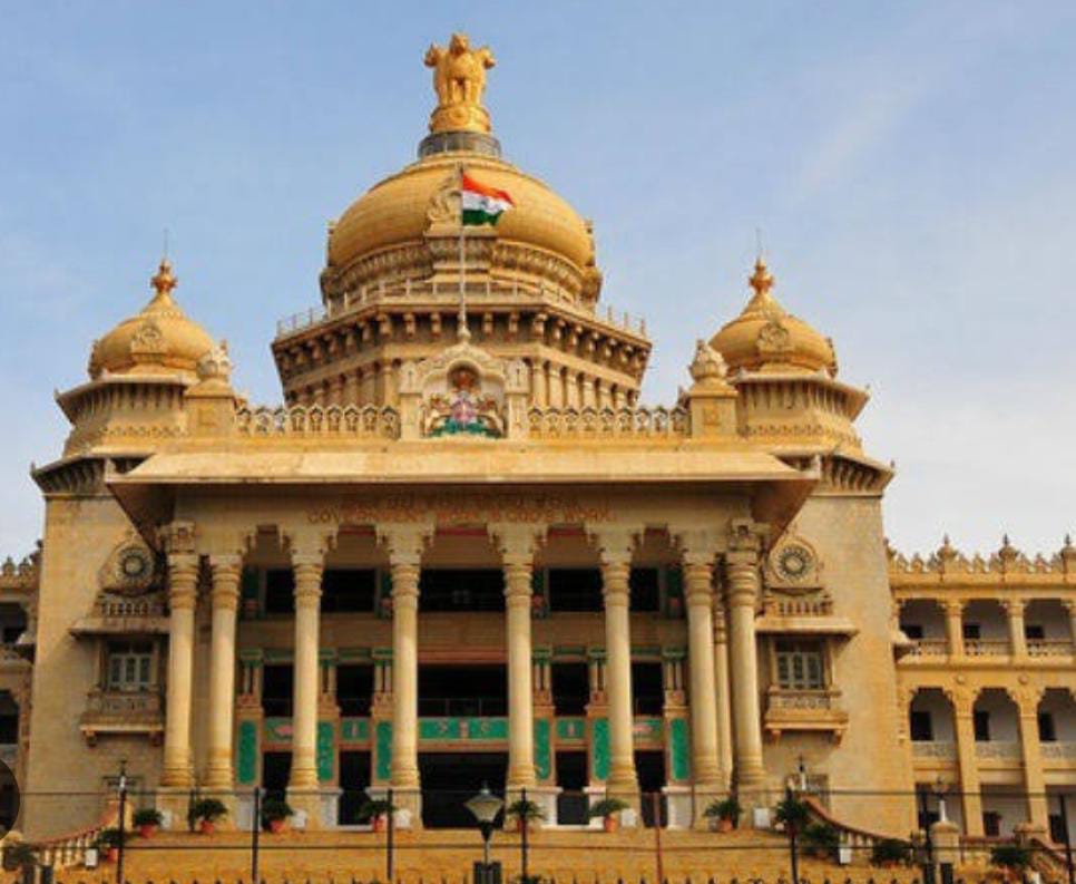 ಬೆಂಗಳೂರು ನಗರದಲ್ಲಿ ಬೈಕ್ ಟ್ಯಾಕ್ಸಿ ವಿರುದ್ಧ ಕ್ರಮ : ಸಾರಿಗೆ ಇಲಾಖೆ ಆದೇಶ 1 Vidhana Soudha