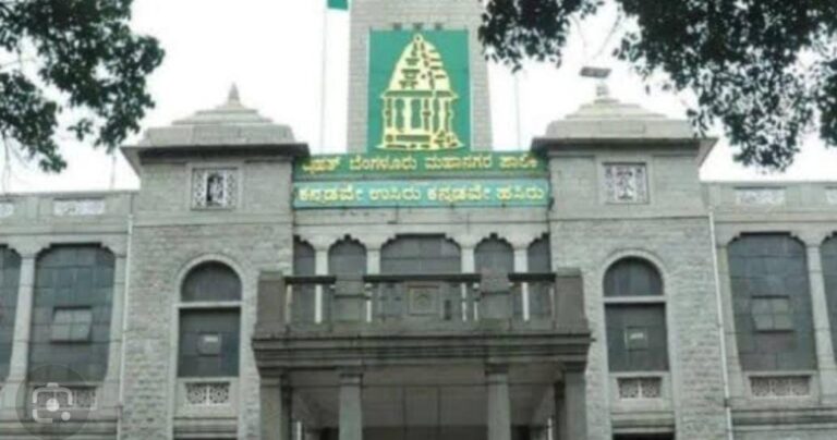 Bengaluru: ಕನ್ನಡ ನಾಮಫಲಕ ಅಳವಡಿಸದ ಹಿನ್ನೆಲೆ – 18 ಅಂಗಡಿಗಳಿಗೆ ಬೀಗ ಜಡಿದ ಬಿಬಿಎಂಪಿ !