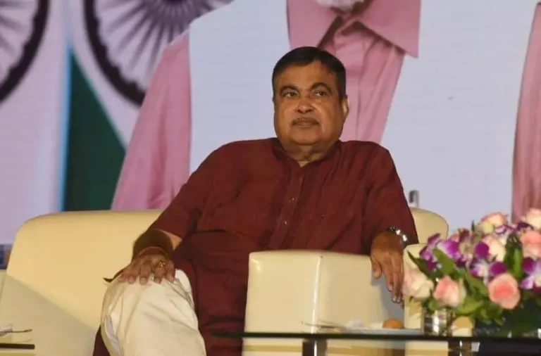 ಮಾನಹಾನಿಕರ ಪೋಸ್ಟ್ ಮಾಡಿದ ಆರೋಪ; ಖರ್ಗೆ, ಜೈರಾಮ್ ರಮೇಶ್ ಗೆ ಕಾನೂನು ನೋಟಿಸ್ ಜಾರಿಗೊಳಿಸಿದ ನಿತಿನ್ ಗಡ್ಕರಿ