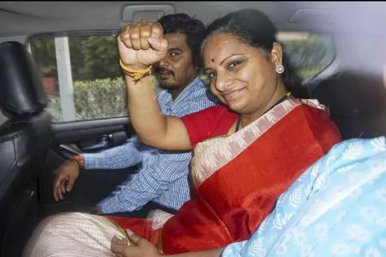 ದಿಲ್ಲಿ ಅಬಕಾರಿ ನೀತಿ ಪ್ರಕರಣ | ಬಂಧನದ ವಿರುದ್ಧ ಸುಪ್ರೀಂ ಕೋರ್ಟ್ ಮೆಟ್ಟಿಲೇರಿದೆ ಕವಿತಾ