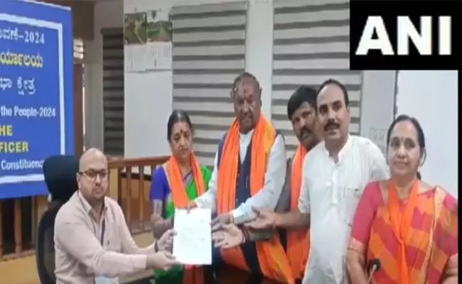 ಲೋಕಸಭಾ ಚುನಾವಣೆ | ಶಿವಮೊಗ್ಗದಿಂದ ಸ್ವತಂತ್ರ ಅಭ್ಯರ್ಥಿಯಾಗಿ ನಾಮಪತ್ರ ಸಲ್ಲಿಸಿದ ಕೆ.ಎಸ್‌ ಈಶ್ವರಪ್ಪ