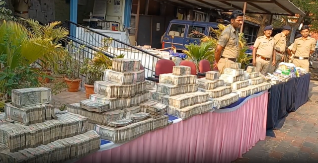 5 crore 60 lakh undocumented money seized in Bellary