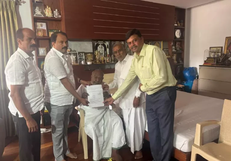 ಪರಿಷತ್ ಚುನಾವಣೆ | ದಕ್ಷಿಣ ಶಿಕ್ಷಕರ ಕ್ಷೇತ್ರ ; ಬಿಜೆಪಿ-ಜೆಡಿಎಸ್ ಮೈತ್ರಿಯಲ್ಲಿ ಬಿರುಕು!