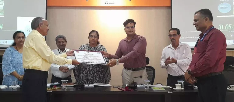 ತಂಬಾಕು ಮುಕ್ತ ಅಪಾರ್ಟ್‌ಮೆಂಟ್ ಆಗಿ ‘ಸ್ವಸ್ತಿಕ್ ಎನ್‌ಕ್ಲೇನ್’