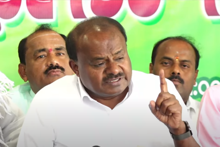 ಹೆಚ್ʼಡಿ ದೇವೇಗೌಡರು, ನನ್ನ ಹೆಸರು ಬಳಸಿದರೆ ಕಾನೂನು ಕ್ರಮ: ಕುಮಾರಸ್ವಾಮಿ ಎಚ್ಚರಿಕೆ 1 Kumaraswamy: ಹೆಚ್ʼಡಿ ದೇವೇಗೌಡರು, ನನ್ನ ಹೆಸರು ಬಳಸಿದರೆ ಕಾನೂನು ಕ್ರಮ: ಕುಮಾರಸ್ವಾಮಿ ಎಚ್ಚರಿಕೆ
