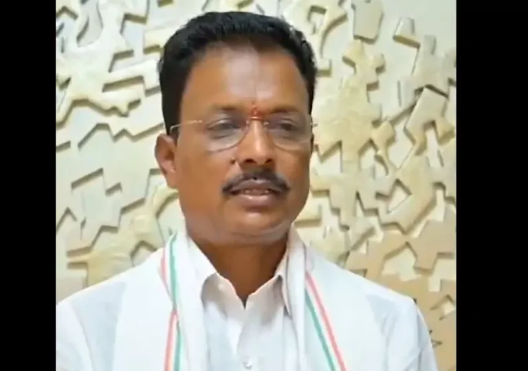 ಸಂಸದರಾಗಿ ಆಯ್ಕೆಯಾದ ಇ.ತುಕಾರಾಂ ಶಾಸಕ ಸ್ಥಾನಕ್ಕೆ ರಾಜೀನಾಮೆ 9 ಶಾಸಕ ಸ್ಥಾನಕ್ಕೆ ಇ.ತುಕಾರಾಂ ರಾಜೀನಾಮೆ