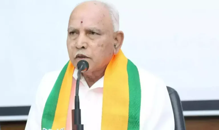 ಪೋಕ್ಸೊ ಪ್ರಕರಣ: ವಿಚಾರಣೆಗೆ ಹಾಜರಾಗಿದ್ದರು ಯಡಿಯೂರಪ್ಪ 8 ಪೋಕ್ಸೊ ಪ್ರಕರಣ: ವಿಚಾರಣೆಗೆ ಹಾಜರಾದ ಯಡಿಯೂರಪ್ಪ