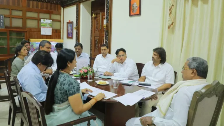 ಅಂಗನವಾಡಿಗಳಲ್ಲೇ ಎಲ್‌ಕೆಜಿ, ಯುಕೆಜಿ ಆರಂಭಿಸಲು ಸಿಎಂ ಸಹಮತ : ಸಚಿವೆ ಲಕ್ಷ್ಮೀ ಹೆಬ್ಬಾಳ್ಕರ್
