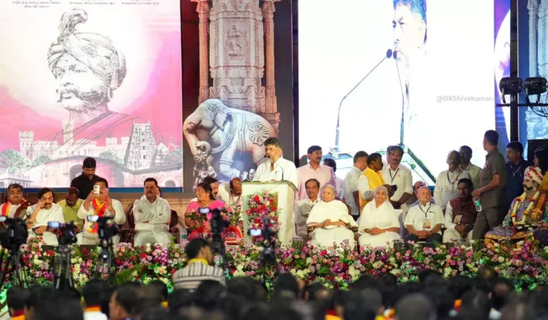 ಬೆಂಗಳೂರು ಕಟ್ಟಿದ ಕೆಂಪೇಗೌಡರನ್ನು ಒಂದು ಜಾತಿಗೆ ಸೀಮಿತ ಮಾಡಬಾರದು : ಡಿ.ಕೆ.ಶಿವಕುಮಾರ್