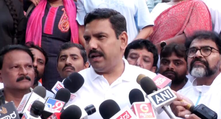 ಜೆಡಿಎಸ್ ನಾಯಕರ ಜತೆ ಚರ್ಚಿಸಿ ಚನ್ನಪಟ್ಟಣ ಉಪಚುನಾವಣೆಯ್ ಅಭ್ಯರ್ಥಿ ತೀರ್ಮಾನ : ಬಿ.ವೈ.ವಿಜಯೇಂದ್ರ 5 Screenshot_2024-06-21-15-59-28-96_6012fa4d4ddec268fc5c7112cbb265e7