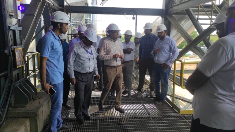 ಕಸದಿಂದ ವಿದ್ಯುತ್ ಉತ್ಪಾದಿಸುವ ಘಟಕಕ್ಕೆ ಬಿಬಿಎಂಪಿ ಆಯುಕ್ತ ತುಷಾರ್ ಗಿರಿ ನಾಥ್ ಭೇಟಿ..!