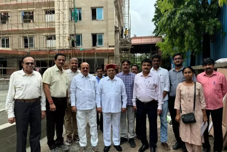 ರಾಜ್ಯಪಾಲರಿಂದ ‘ಕರ್ನಾಟಕ ಭವನ’ ಕಟ್ಟಡ ಕಾಮಗಾರಿ ಪರಿಶೀಲನೆ