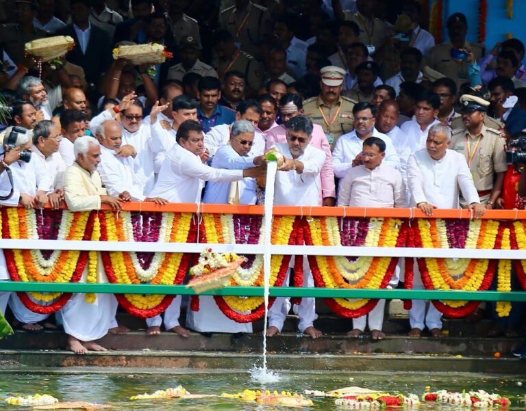 Urge the central government to increase the height of Alamatty reservoir: Chief Minister Siddaramaiah