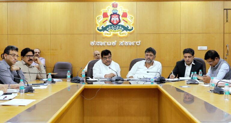 ರಾಜಧಾನಿ ಬೆಂಗಳೂರಿಗೆ ಎರಡನೇ ವಿಮಾನ ನಿಲ್ದಾಣ, ಪ್ರಸ್ತಾವನೆ ಸಲ್ಲಿಕೆಗೆ ಸಿಎಂ ಜತೆ ಚರ್ಚೆ, ಮಹತ್ತ್ವದ ಸಭೆ ನಡೆಸಿದ ಡಿಸಿಎಂ, ಎಂ ಬಿ ಪಾಟೀಲ 10 Second airport for capital Bangalore, discussion with CM for proposal submission, important meeting held by DCM, MB Patil