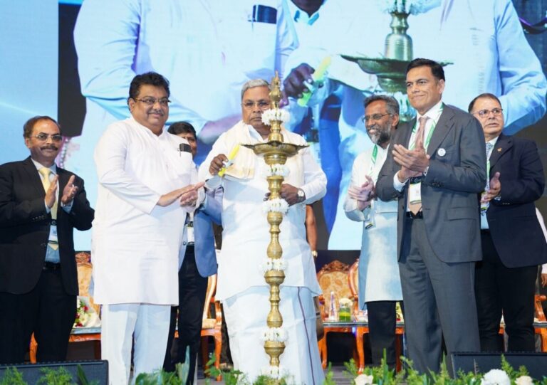 ರಾಜ್ಯಕ್ಕೆ ಸಮೃದ್ಧ ಬಂಡವಾಳ ಹರಿವು, ಸದ್ಯದಲ್ಲೇ ದೇಶದಲ್ಲಿ 2ನೇ ಸ್ಥಾನಕ್ಕೆ : ಸಿಎಂ ಸಿದ್ದರಾಮಯ್ಯ 2 ರಾಜ್ಯಕ್ಕೆ ಸಮೃದ್ಧ ಬಂಡವಾಳ ಹರಿವು, ಸದ್ಯದಲ್ಲೇ ದೇಶದಲ್ಲಿ 2ನೇ ಸ್ಥಾನಕ್ಕೆ : ಸಿಎಂ ಸಿದ್ದರಾಮಯ್ಯ