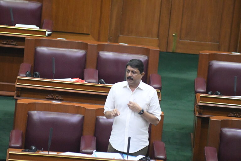 50 ಸ್ಥಳೀಯ ಸಂಸ್ಥೆಗಳ ಮೇಲ್ದರ್ಜೆಗೆ ಏರಿಸಲು ಪ್ರಸ್ತಾವನೆ ಸ್ವೀಕಾರ; ಹಂತ ಹಂತವಾಗಿ ಮೇಲ್ದರ್ಜೆಗೆ ಏರಿಸಲು ಕ್ರಮ: ಸಚಿವ ಬಿ.ಎಸ್.ಸುರೇಶ್ 10 DSC_8243