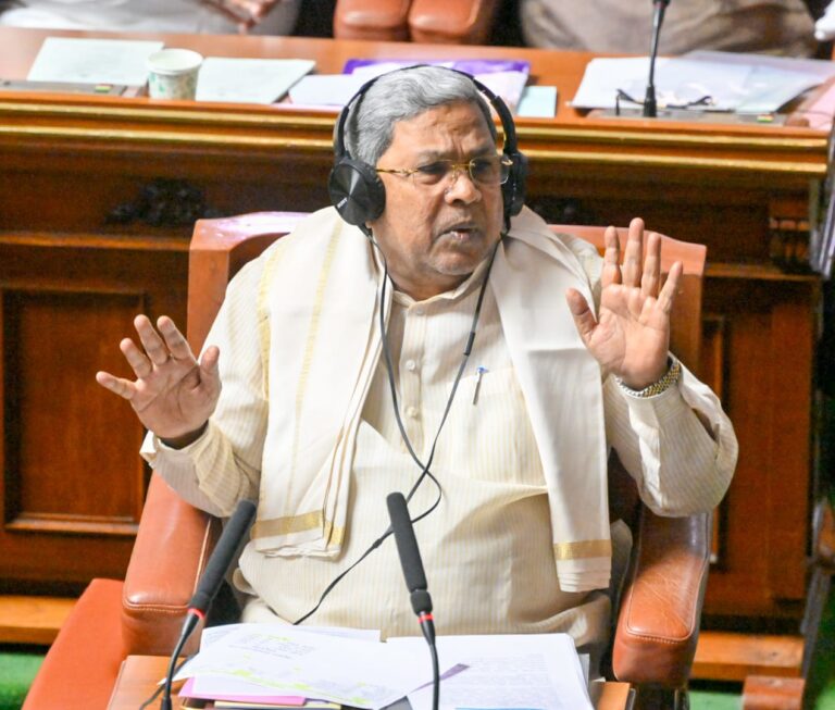 ವಿಶ್ವ ವಿದ್ಯಾಲಯಗಳನ್ನು ಮುಚ್ಚುವ ಬಗ್ಗೆ ತೀರ್ಮಾನ ಆಗಿಲ್ಲ: ಕ್ಯಾಬಿನೆಟ್ ಉಪ ಸಮಿತಿ ವರದಿಯೇ ಇನ್ನೂ ಬಂದಿಲ್ಲ: ಸಿಎಂ 3 IMG-20250314-WA0325