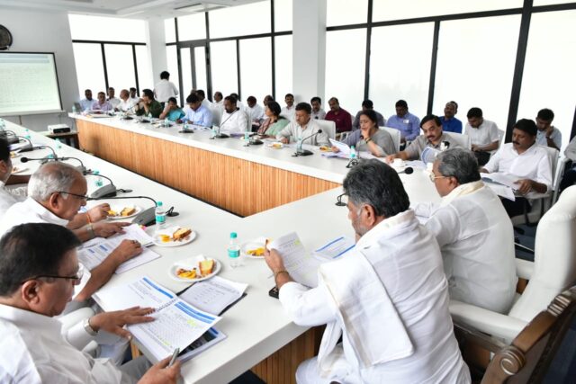Chief Minister Siddaramaiah instructs officials to clear lake encroachments