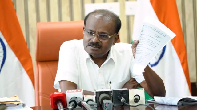 Siddaramaiah illegally granted permission for 7 mines: HD Kumaraswamy alleges