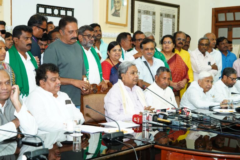 CM Siddaramaiah's historic decision to cancel land acquisition in Devanahalli, victory for farmers' struggle