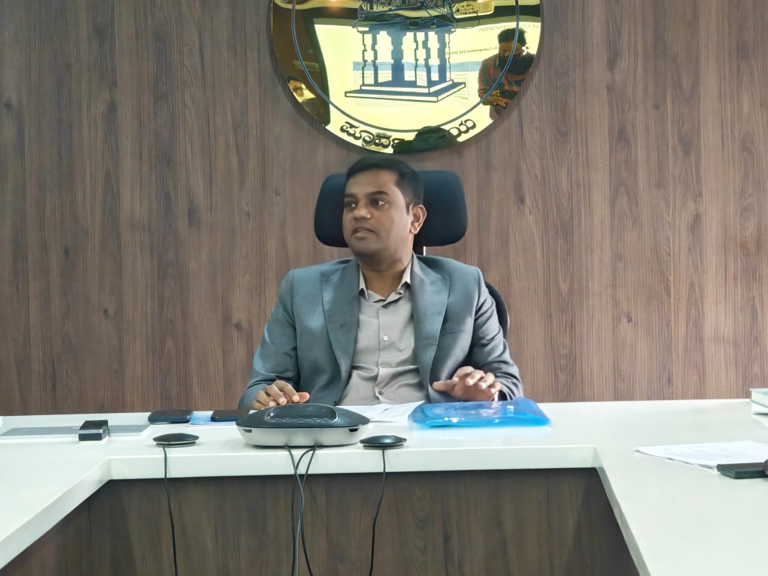 Bangalore Central City Corporation Commissioner Rajendra Cholan orders: Pothole-free road, elimination of accident black spots and encroachment-free footpaths