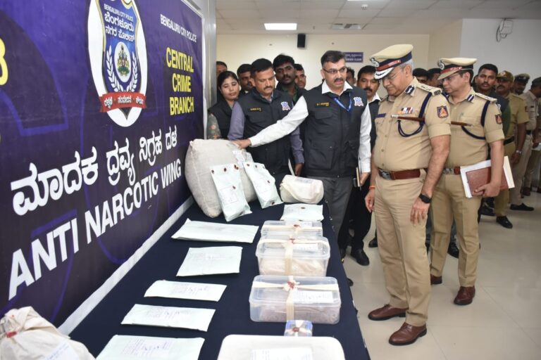 Bangalore CCB raid: ಬೆಂಗಳೂರು ಸಿಸಿಬಿ ದಾಳಿ: 2 ವಿದೇಶಿ ಪ್ರಜೆ ಸೇರಿ 7 ಮಂದಿಗೆ ಬಂಧನ, ₹9.93 ಕೋಟಿ ಮೌಲ್ಯದ ಮಾದಕ ವಸ್ತುಗಳ ಜಪ್ತಿ
