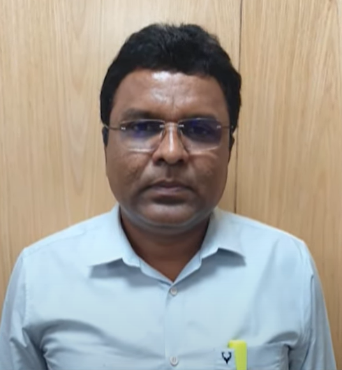 Energy Minister's Officer on Special Duty Jyoti Prakash caught by Lokayukta while accepting bribe