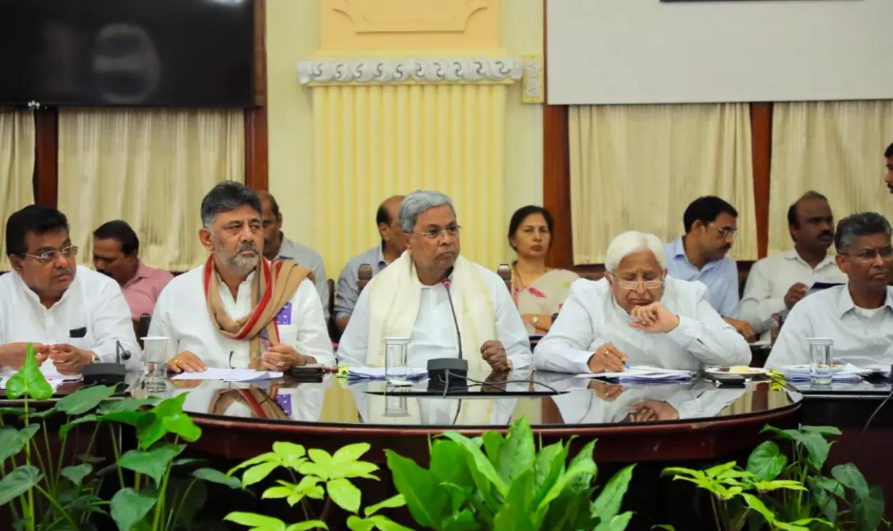 Just ₹100 hike for seven hours of talks! — Sugarcane growers unhappy: “This is a little help late”