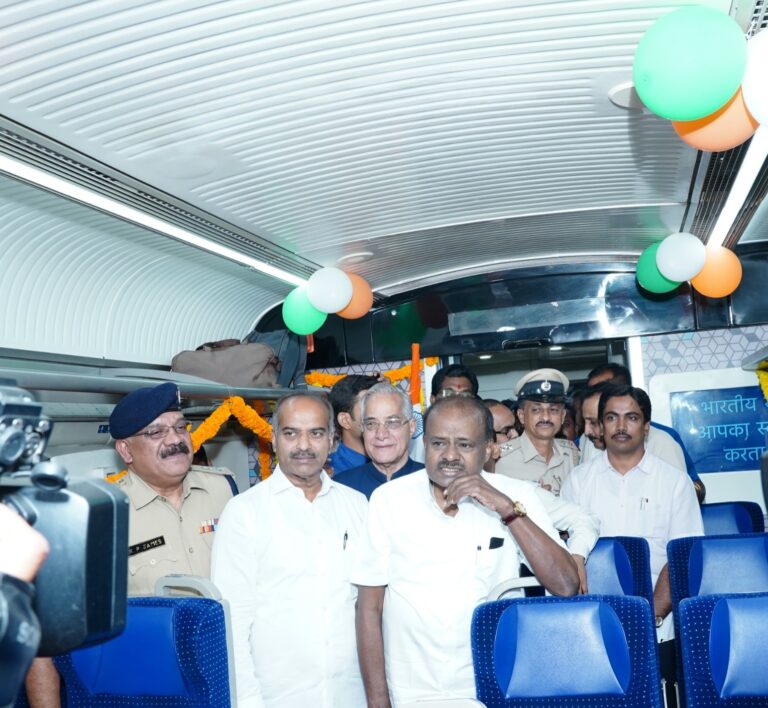 New Vande Bharat Express train service starts between Bengaluru-Ernakulam