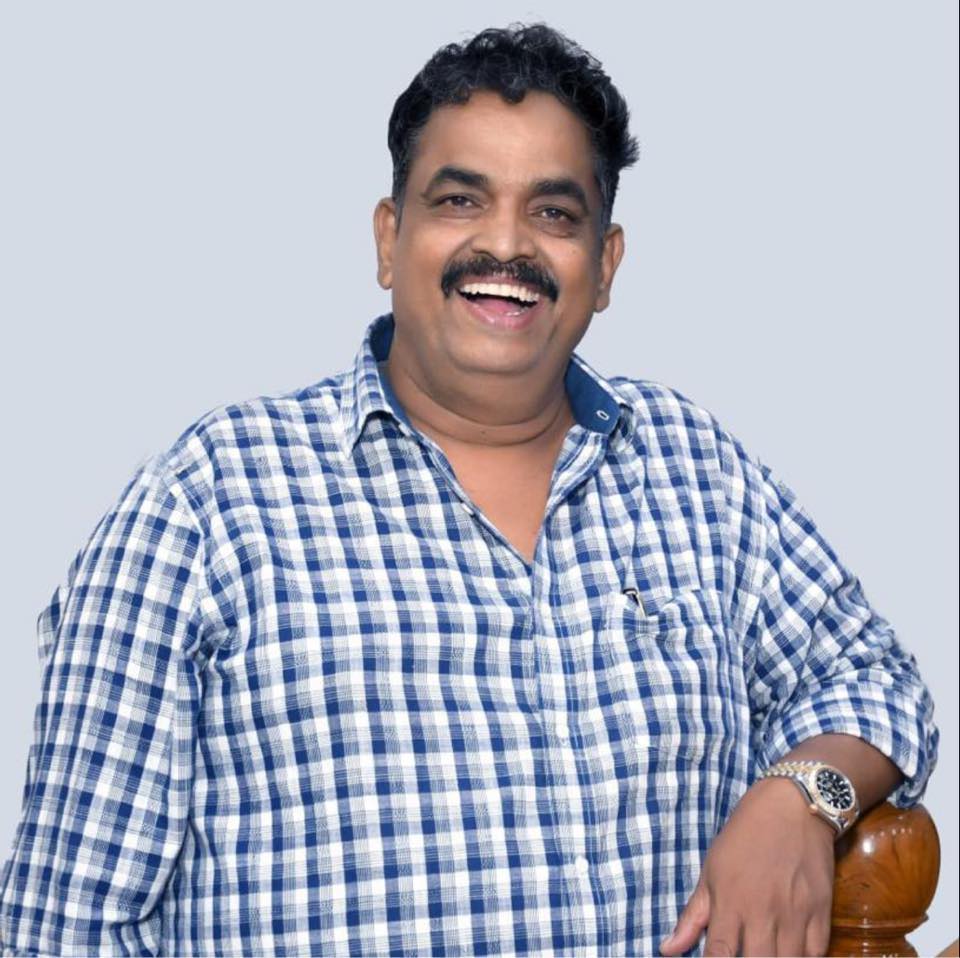 Karwar MLA Satish Krishna Sail